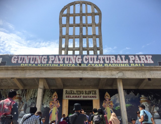 TRAVEL Desa Kutuh di Pulau Bali (NOTCOV)