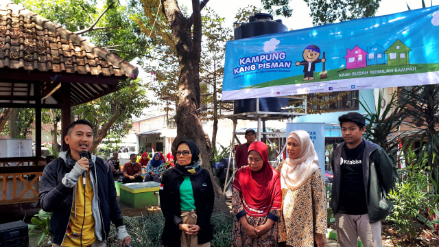 Pemberian bantuan Rp39.352.351 kepada keluarga korban. (Foto: Assyifa)