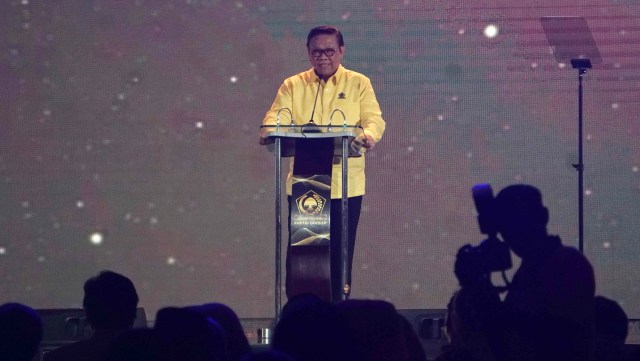 Agung Laksono di Acara Malam Penghargaan Caleg Golkar di Ritz Carlton Mega Kuningan, Minggu (15/9/2019). Foto: Irfan Adi Saputra/kumparan
