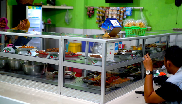 5 Kuliner Murah dan Nikmat di Sekitar Kampus STAN Bintaro (213253)