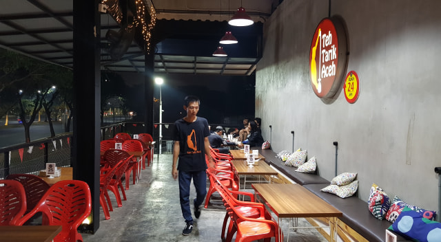 5 Kuliner Murah dan Nikmat di Sekitar Kampus STAN Bintaro (213255)