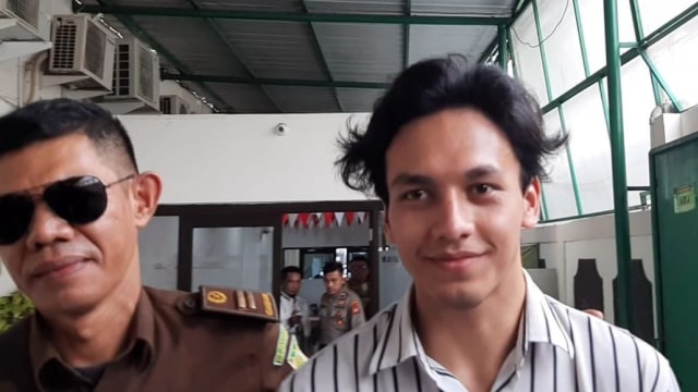 Saksi: Ganja 6,01 gram Milik Jefri Nichol untuk Digunakan Sendiri (43876)