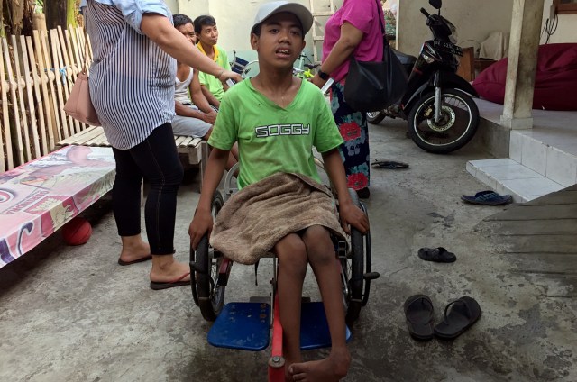 I Ketut Suartama (19) saat hendak dibawa berkeliling. Foto: Denita br Matondang/kumparan.