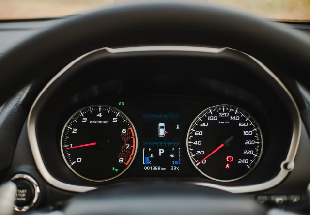 Trik Hindari Beli Mobil Bekas dengan Angka Kilometer Palsu (748322)