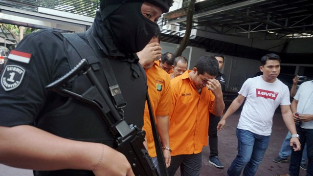 Foto: Wajah 8 Pengedar Sabu Jaringan Malaysia-Batam-Jakarta (60693)