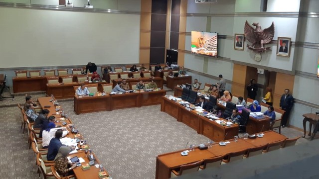 Rapat Kerja Komisi III DPR dengan Menkumham Yasonna Laoly bahas RUU Permasyarakatan, Selasa (17/9/2019). Foto: Ricad Saka/kumparan
