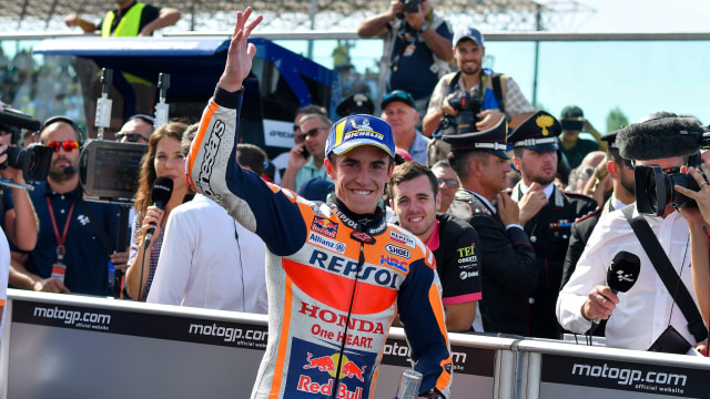 Marc Marquez usai memenangi MotoGP San Marino 2019. Foto: REUTERS/Rafael Marrodan