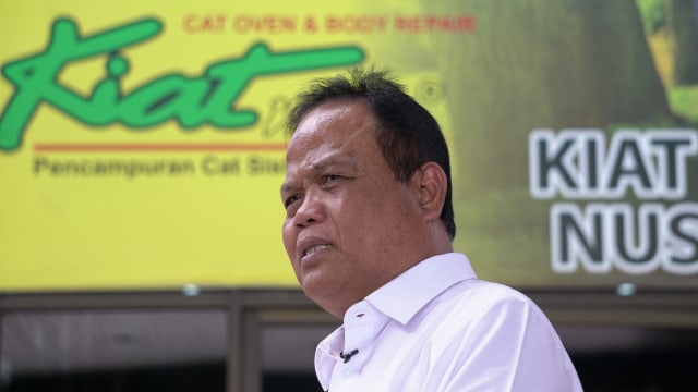 LIPSUS, Mobil Esemka, Inisiator mobil Esemka, Sukiyat
