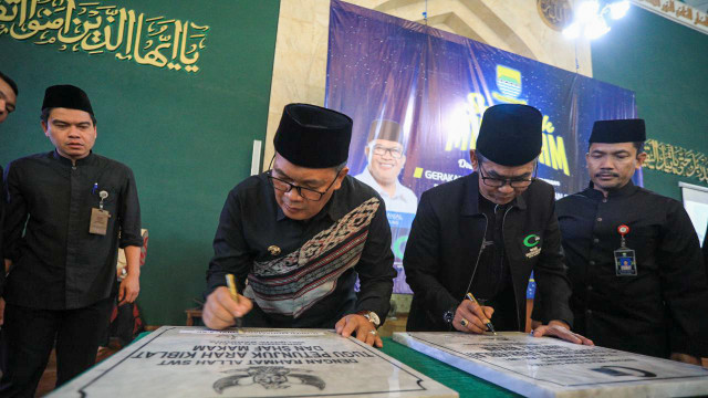 Pemkot Bandung Canangkan Gerakan Azan Serentak
