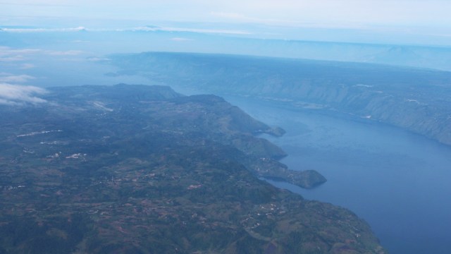Foto udara Danau Toba. Foto: Rahmat Utomo/kumparan 