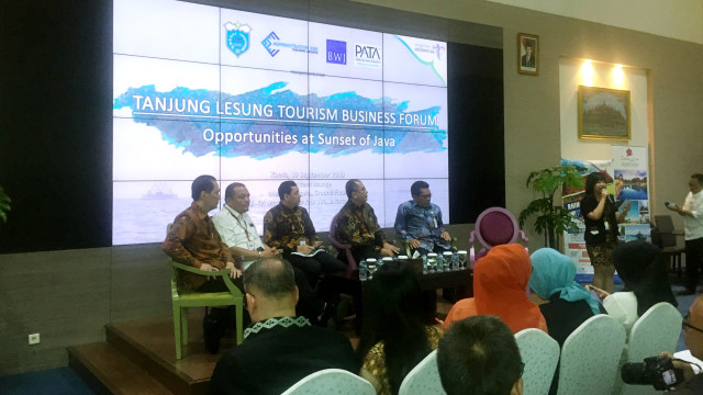 Diskusi di Menara Batavia soal genjot investasi di KEK Tanjung Lesung, Banten, Kamis (19/9/2019). Foto: Moh Fajri/kumparan