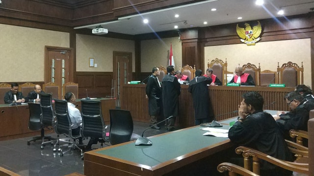 Sidang dakwaan Habil Marati di Pengadilan Negeri Jakarta Pusat, Kamis (19/9/2019). Foto: Adhim Mughni/kumparan