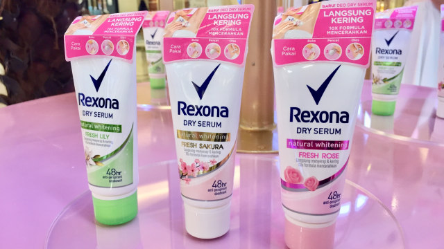 Produk terbaru Rexona, deodoran dry serum. Foto: Masajeng Rahmiasri/kumparan
