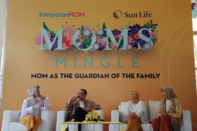 Moms Mingle : Tips Sehatnya Fisik dan Finansial Keluarga (451361)