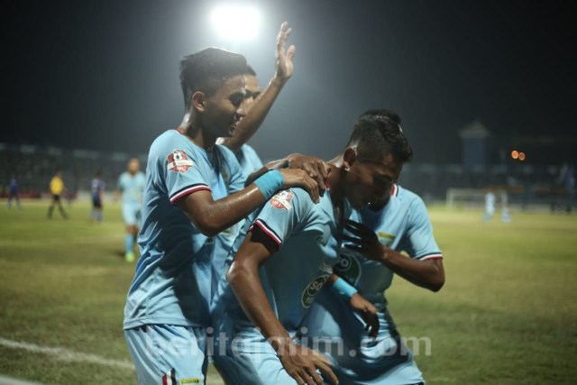Arema FC Kembali Kalah 0-2 atas Tuan Rumah Persela