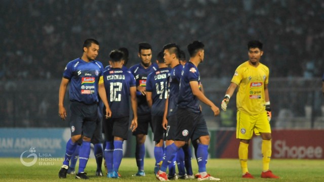 Arema Bersedia Liga 1 Dilanjutkan dengan Dua Syarat (484023)