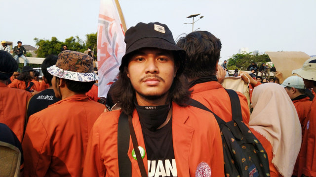 Mahasiswa IKJ saat ikut aksi di depan DPR RI, Jakarta Pusat