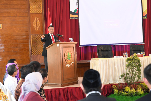 com-Menteri Pertanian, Amran Sulaiman saat Kongres dan Seminar Nasional PERAGI di Kampus Penelitian Cimanggu, Bogor, Selasa (24/9). Foto: Dok. Kementan