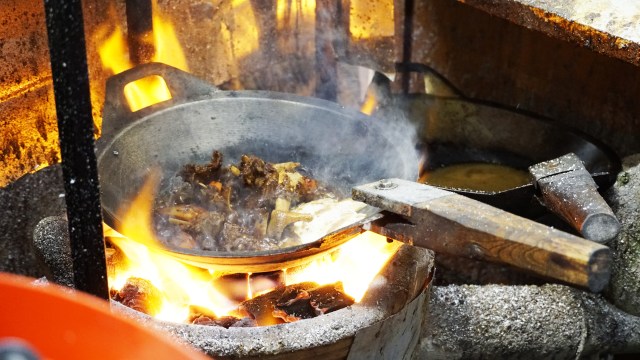 Nasi Timbu hingga Sate Klatak, 5 Makanan Khas Idul Adha dari Berbagai Daerah (146300)