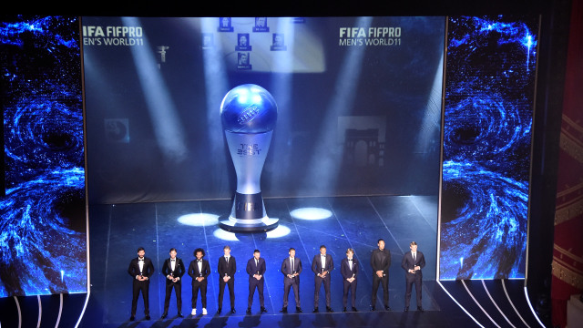 Para penghuni Kesebelasan Terbaik FIFA 2019. Foto: REUTERS/Flavio Lo Scalzo
