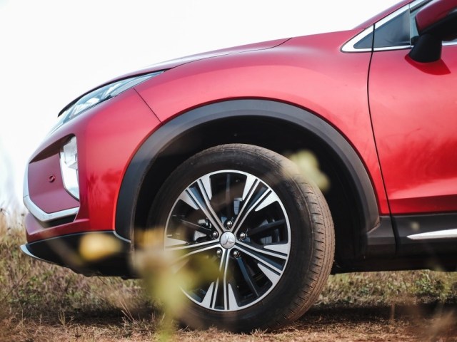 Desain velg Mitsubishi Eclipse Cross Foto: Bangkit Jaya Putra/kumparan