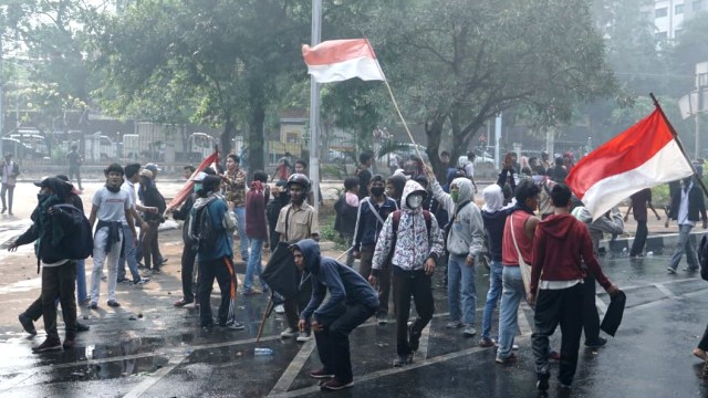 Aksi unjuk rasa siswa STM di kawasan Palmerah, Jakarta, Rabu (25/9/2019). Foto: Helmi Afandi/kumparan