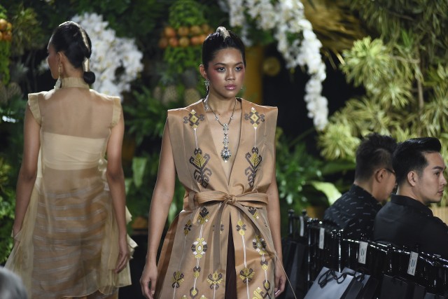 Pringgasela, koleksi Spring Summer 2019/2020 terbaru desainer Denny Wirawan. Foto: Dok. Image Dynamics