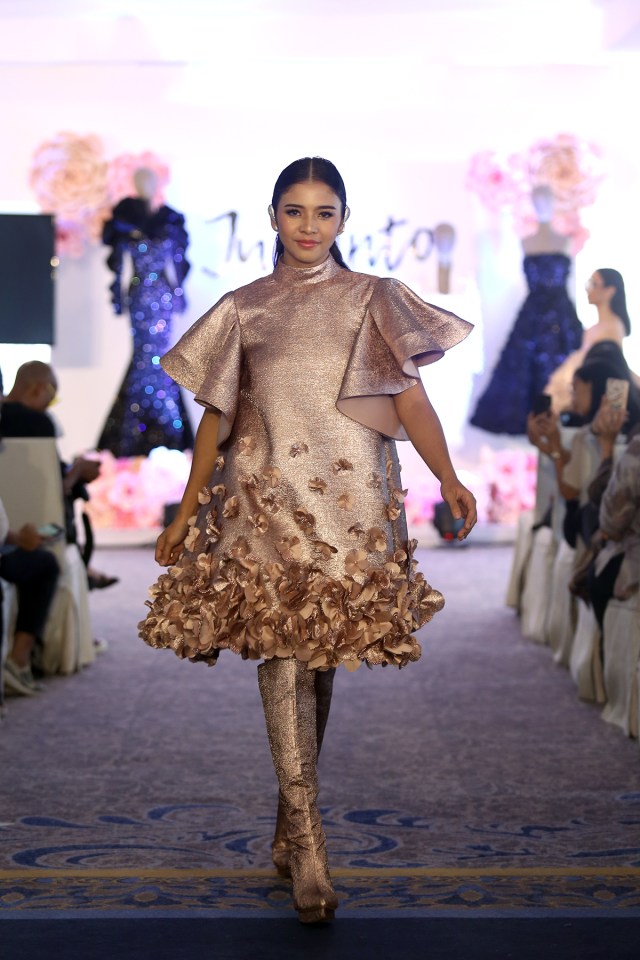 Tampilan Koleksi Perdana Julianto di New York Fashion Week 2019 (633677)