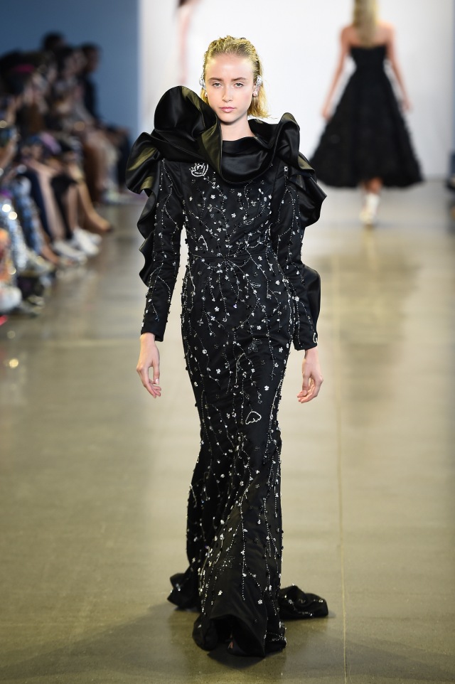 Tampilan Koleksi Perdana Julianto di New York Fashion Week 2019 (633676)