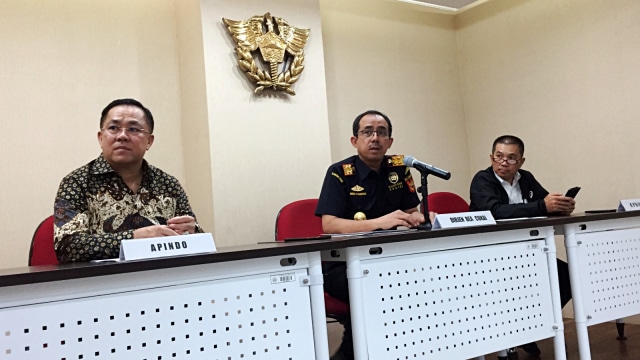 Konferensi pers penindakan kasus jasa titipan oleh Direktorat Jenderal Bea Cukai (DJBC). Foto: Elsa Olivia Karina/kumparan