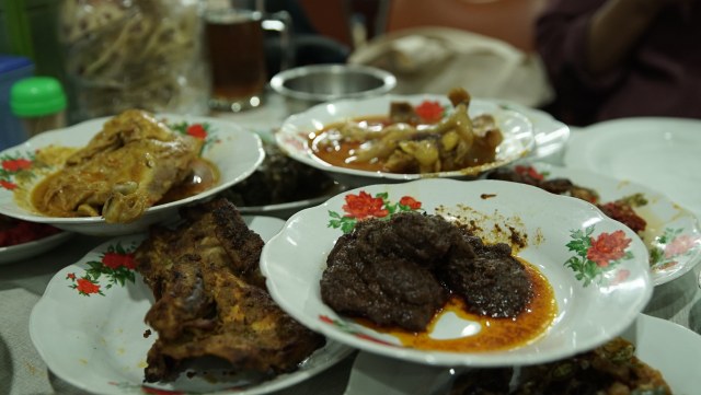 7 Tempat Makan Legendaris Di Benhil Pusat Kuliner Di Jakarta Halaman All Kompas Com