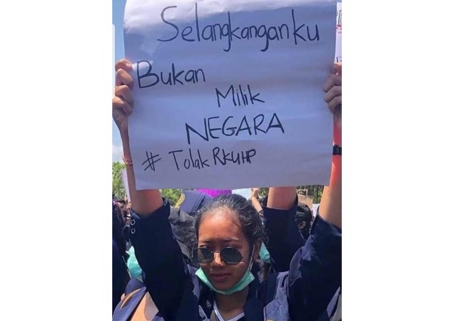 Poster aksi unjuk rasa yang dipersoalkan pihak Rektorat Udayana (kanalbali/KR13)