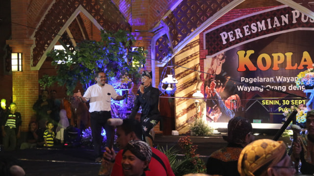 Bupati Blora, Djoko Nugroho, saat hadiri peresmian Pusat Kuliner Blora “KOPLAKAN”. Senin (30/09/2019) malam.