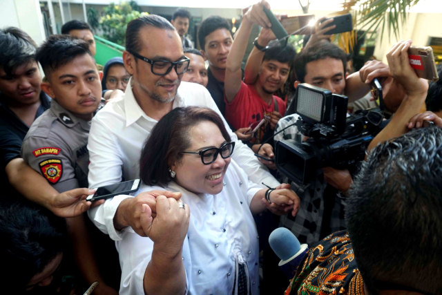 Sidang perdana Nunung dan Iyan Sambiran