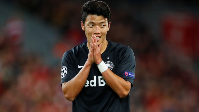 Penyerang Red Bull Salzburg, Hwang Hee-chan. Foto: Reuters/Jason Cairnduff