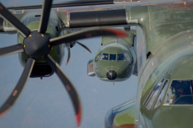 Gladi HUT 74 TNI, Lanud Halim Perdanakusuma, Pesawat CN 295, Sembrani Flight Skadron Udara 2 Halim Perdanakusuma