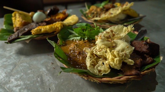 Pecel pincuk Kalibata