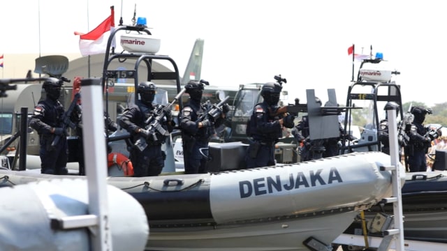 Defile Alutsista TNI saat HUT Ke-74 TNI di Lanud Halim Perdanakusuma, Jakarta TImur, Sabtu (5/10/2019). Foto: Helmi Afandi/kumparan