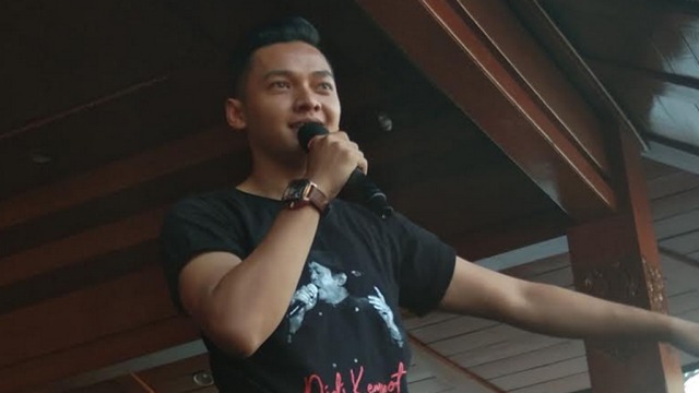 Walikota Solo Dan Warga Papua Bernyanyi Bersama Didi Kempot