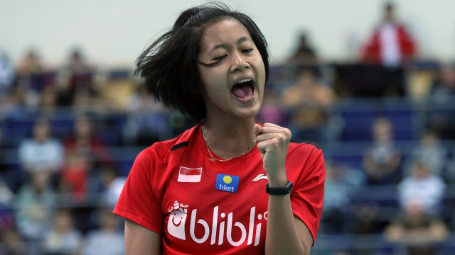 Aksi pemain tunggal putri Indonesia, Putri Kusuma Wardani, pada ajang Kejuaraan Dunia Junior Bulutangkis 2019. Foto: dok. media PBSI