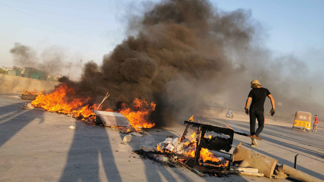 Suasana kerusuhan di Baghdad, Irak. Foto: Reuters