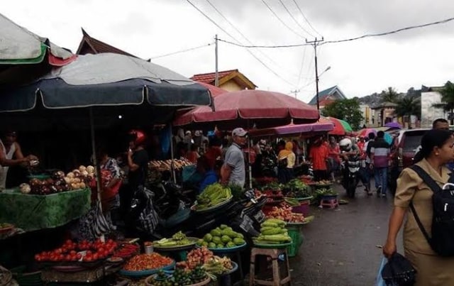 Pasar Mardika Ambon. Dok: Lentera Maluku