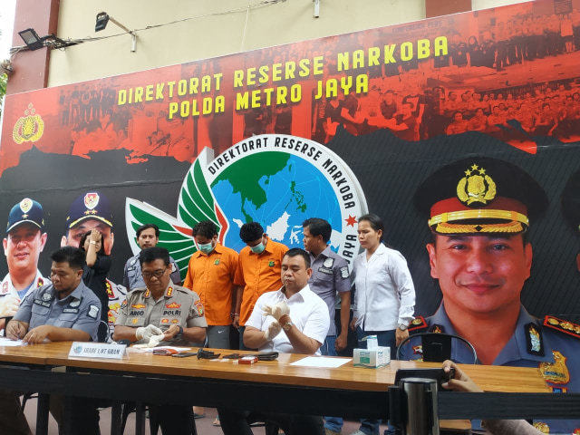 Menantu Elvy Sukaesih, Muhammad