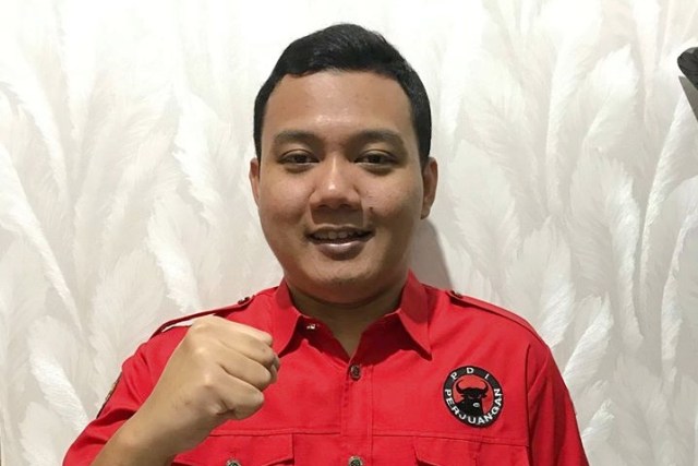 Putra Wali Kota Surabaya Tri Rismaharini, Fuad Bernardi. Foto: Facebook/Fuad Benardi