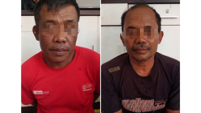 S (baju merah) dan M, dua pelaku pelecehan seksual anak di bawah umur yang ditangkap Polres Banjarbaru. Foto: Polres Banjarbaru