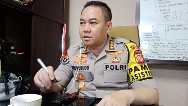 Kabid Humas Polda Jabar, Kombes Trunoyudo Wisnu Andiko, Ungkap Penyebab Kebakaran di Kawah Putih