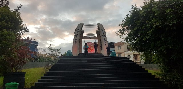 Monumen Gong Perdamaian Dunia di Ambon (8/10). Dok : Lentera Maluku