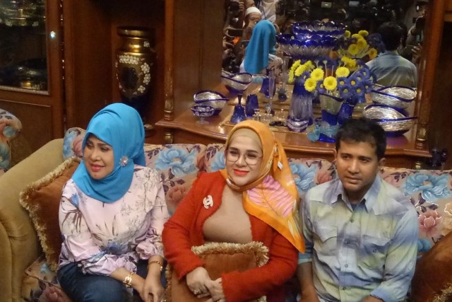 Elvy Sukaesih, Fitria Sukaesih, Syechan, Dhawiyah terkait penangkapan Muhammad