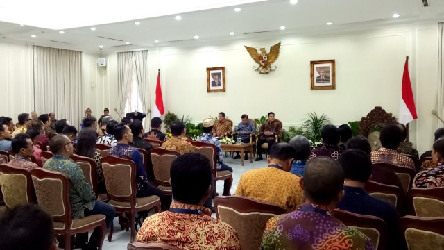 Wakil Presiden Jusuf Kalla saat membuka Rapim KPI di Istana Wapres, Rabu (9/10/2019). Foto: Kevin Kurnianto/kumparan