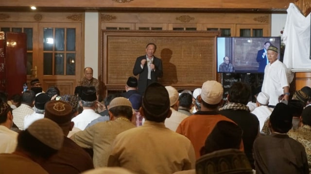 Dato Anwar Ibrahim dan Thariq Habibie, Kediaman BJ Habibie